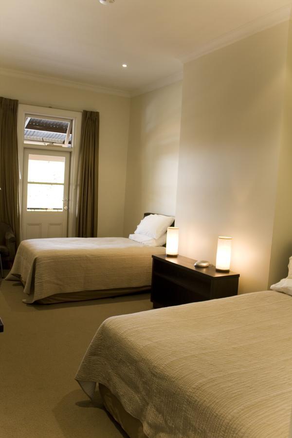 The Bridgetown Hotel Экстерьер фото